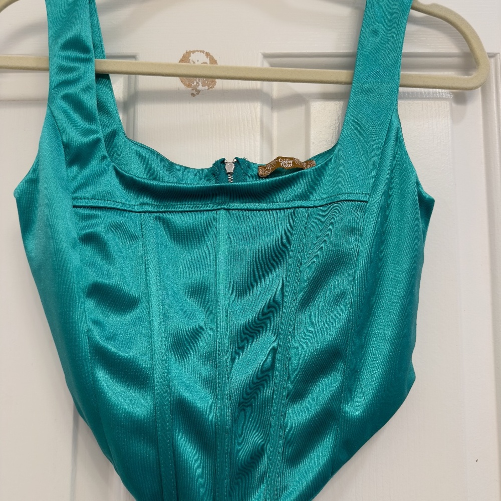 Copper Closet, size small, Green
